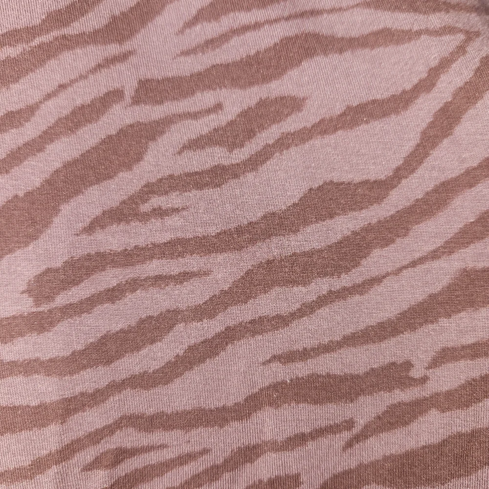 ⭐️American Eagle Outfitters Soft Mauve Zebra Print Blouse Size XS Casual